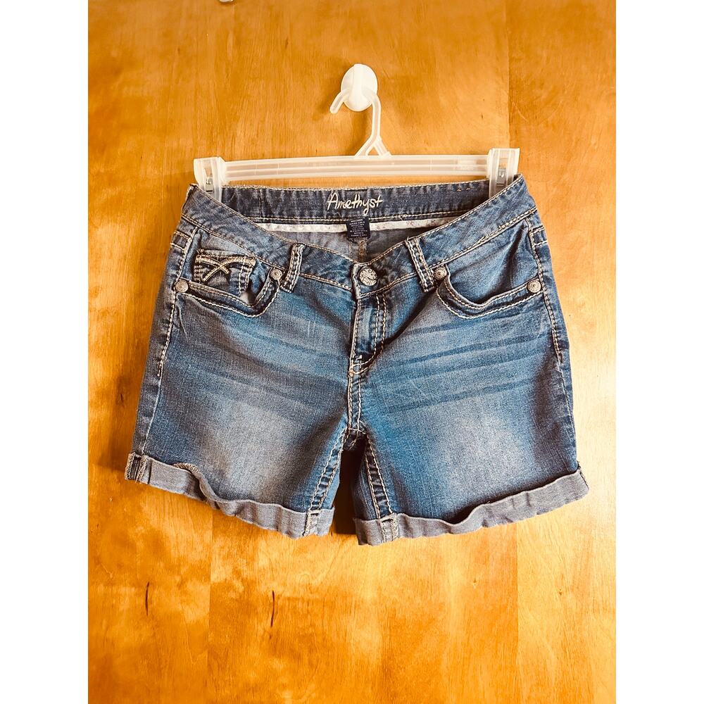 Amethyst Distressed Blue Jean Shorts **JUNIOR** Size 11